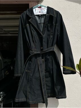 Bisou Bisou Dark Indigo Jean Jacket with Gold Topstitching